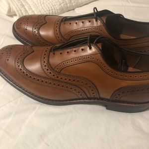 New Allen Edmonds McAllister Walnut size 10 E